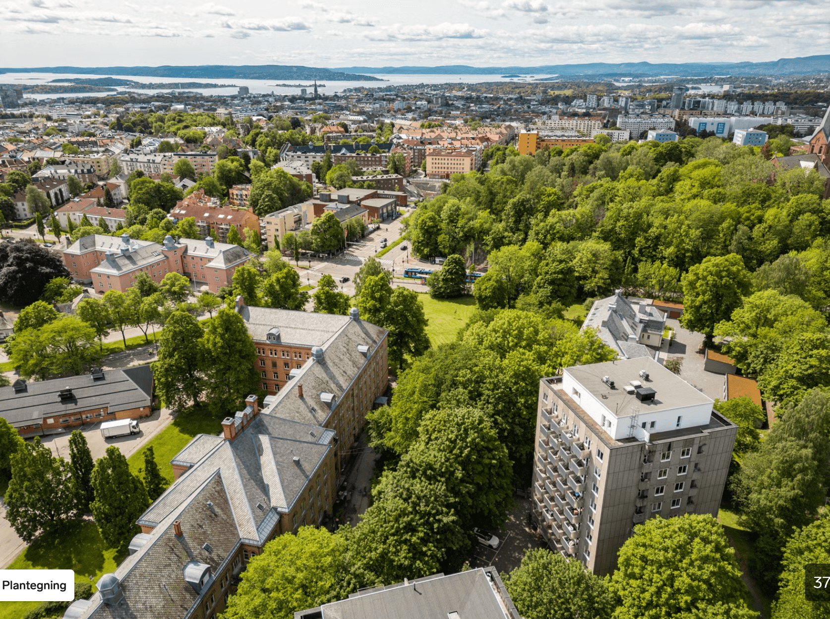 Sentral toppleilighet med spektakulær utsikt til Oslofjorden, byen og natur